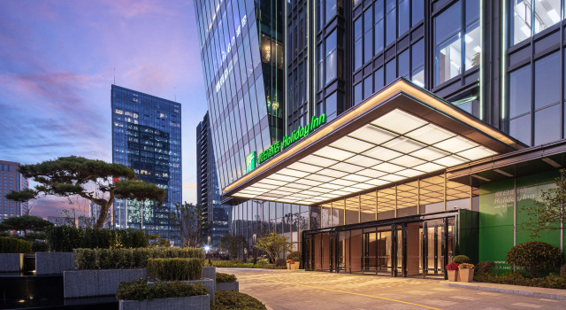 Отель Holiday Inn Hangzhou Binjiang