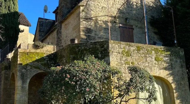 gite les noyers, Prenota Casa vacanze Hotel a Aquitania con parcheggio, Parcheggio