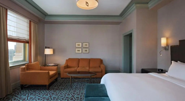 Полулюкс с видом на город Hotel ICON, Autograph Collection