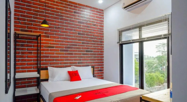 RedDoorz near Universitas Muhammadiyah Purwokerto 2