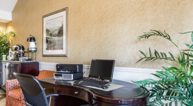 Quality Inn, Rezervați Hotel Albertville 