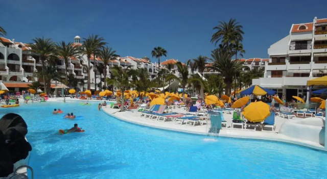 Апартаменты Duplex apartment No 4, close to sea and beach, heated pool, aircondition, wifi