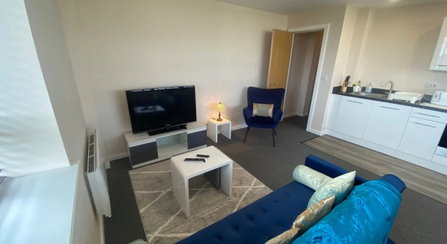 2 Bed Flat Near Old Trafford Stadium With Parking, Varaa Huoneisto Asunnot kohteessa Merseyside, Huoneisto