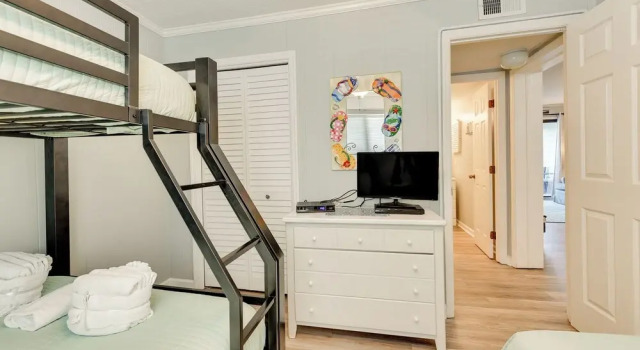 Апартаменты < 1 Mi to Beach: Hilton Head Island Condo w/ Pool!