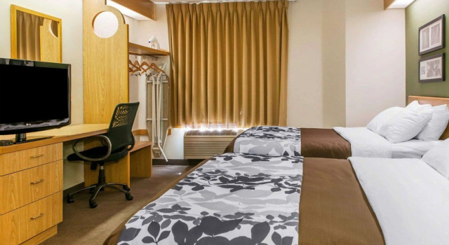 Четырёхместный номер Standard Sleep Inn Elkhart North
