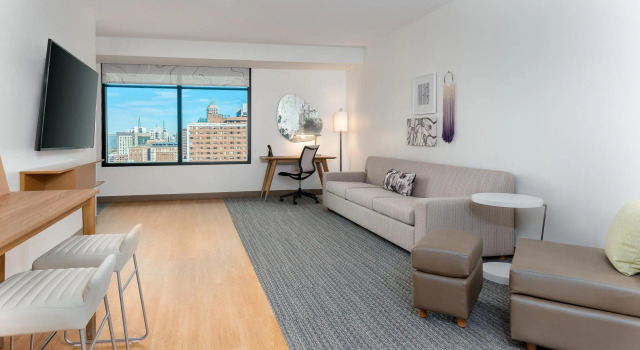 Vierer Studio Element Atlanta Midtown