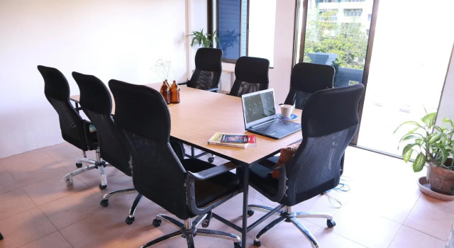 In The City Co-Living & Co-Working Space - Hostel, Забронировать Хостел Си-Пхум Чиангмай