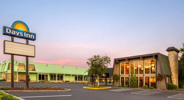 Days Inn by Wyndham Klamath Falls, Book Hotel Klamath Falls Oregon