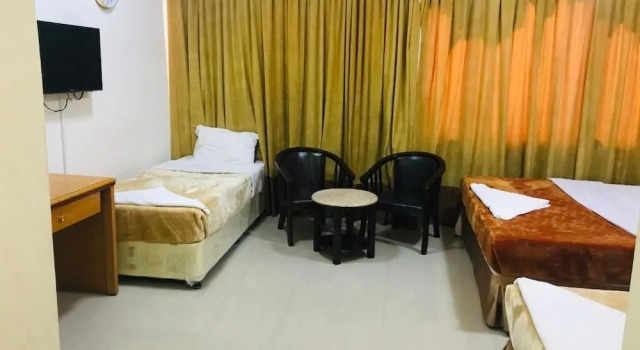 Golden Touch Hotel