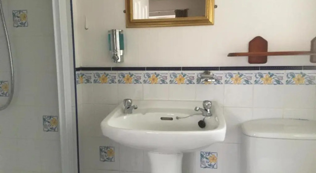 Трёхместный номер Standard Grove House Guest House