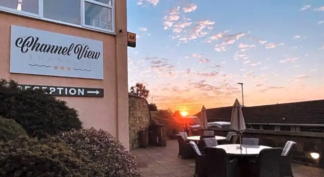 Номер Superior Channel View Hotel