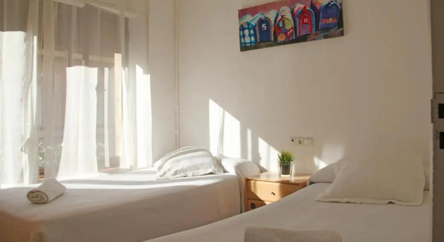 Двухместный номер Standard Roomin Hostel