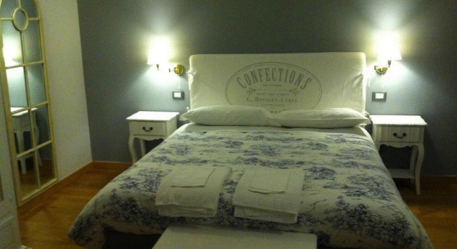 Relais Ristorante Sanfront, Boek Hotel Hotels in Monferrato met parkeren, Parkeren