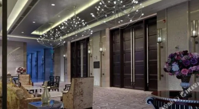 Hetian Hotel, Prenota Hotel Hotel a Hubei con parcheggio, Parcheggio