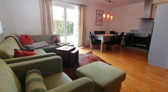Апартаменты Comfort с 2 комнатами с балконом Komfort Appartements serviced by Auhof