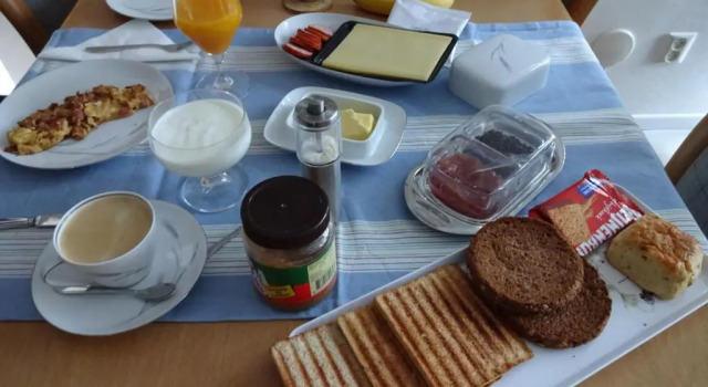 Апартаменты Bed & Breakfast VanAgt
