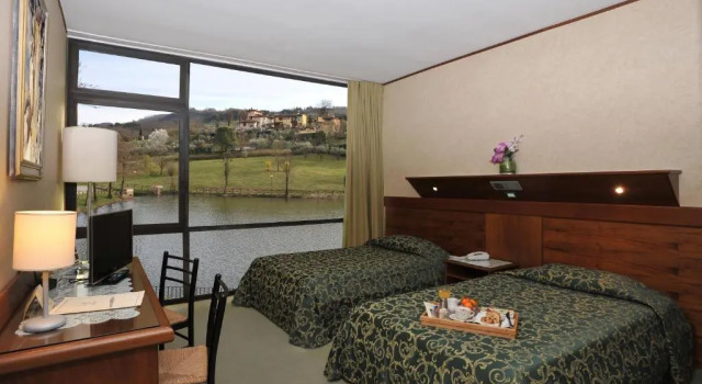 Двухместный номер Standard Hotel Lago Verde