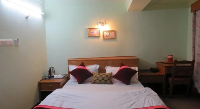 The Sidlon Residency