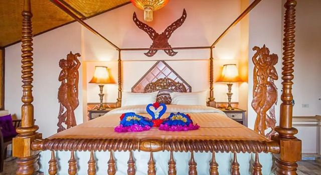 Номер Standard Пентхаус с балконом и с видом на океан Laguna Beach Club Resort