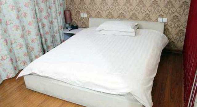 Huiya Hotel