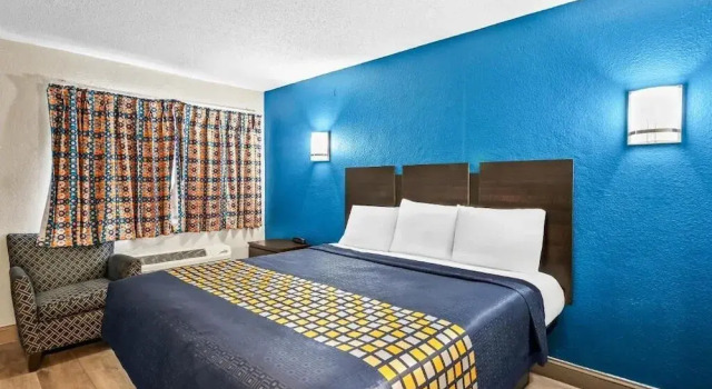 Номер Standard Red Carpet Inn and Suites