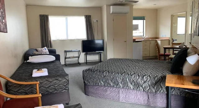 Студия BKs Pohutukawa Lodge