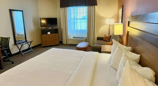 Люкс MainStay Suites Watford City - Event Center