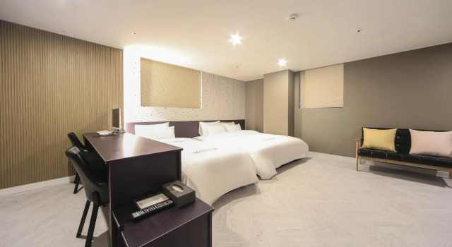 Busan station Maximum Hotel