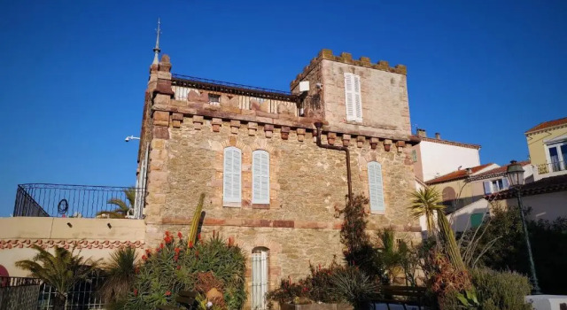Hotel LEscapade