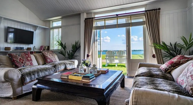 Manor Beach 2 / 2-bed Home on Osea Island, Essex