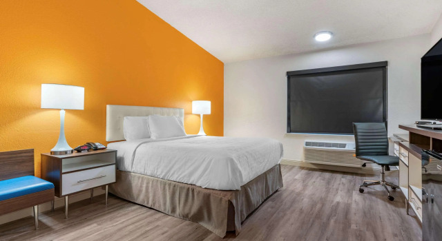 Clarion Pointe Fresno near Yosemite, 预订 酒店 弗雷斯诺 加利福尼亚州