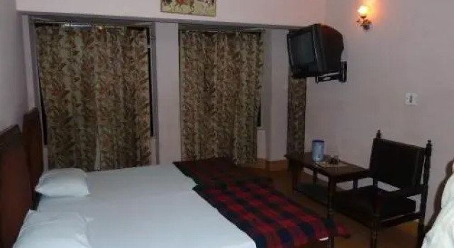 Paradise Guest House, Забронировать Гостевой дом Гостевые дома Taj Ganj, Гостевой дом