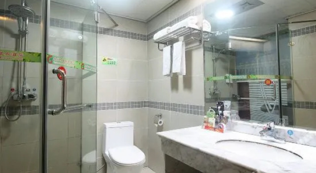 Starway Hotel (Zhuzhou Lushan Road Spring Impression Branch)
