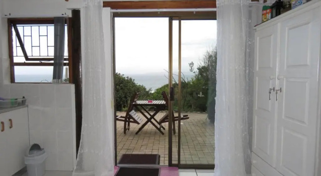 Апартаменты At Whale-Phin Guest House