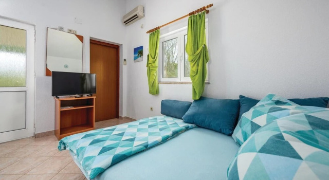 Beautiful Home in Sv lovrec With Wifi