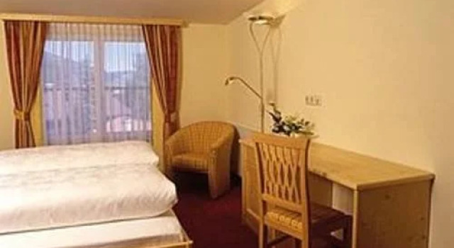 Café Aparthotel Käserstube, Rezervați Hotel-apartament Tannheim Tannheimer Tal