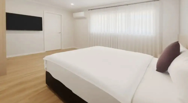 Семейные апартаменты c 1 комнатой Albany Oak Motel