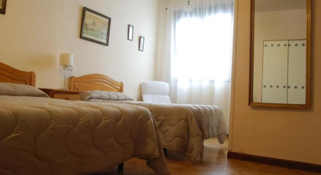 Трёхместный номер Standard Hostal America