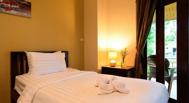 Двухместное бунгало Deluxe с балконом Saphli Villa Beach Resort
