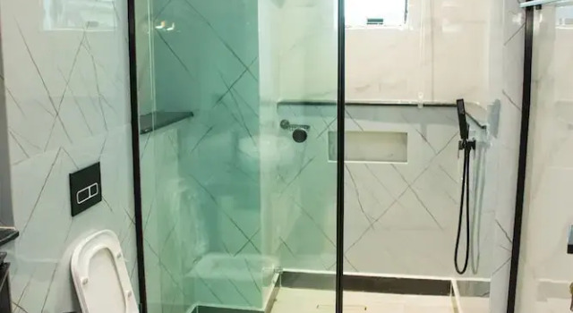 Апартаменты Presidential The Thribeka International Hotel Asaba