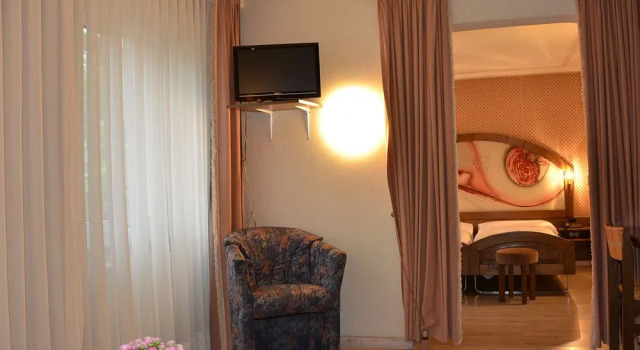 CFI Hotel & Restaurants Touring, Varaa Boutique-hotelli Naters Belalp