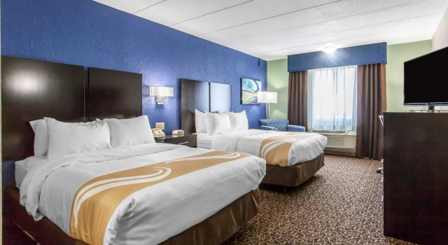 Четырёхместный номер Standard Quality Inn Milan-Sandusky