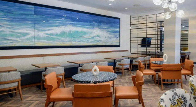 Двухместный номер Standard Long Beach Marriott