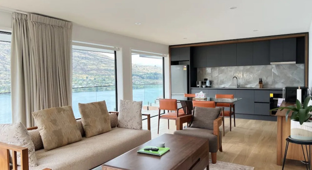 Stunning Lakeview Holiday House Queenstown, Забронировать Апартаменты/квартира Kelvin Heights 