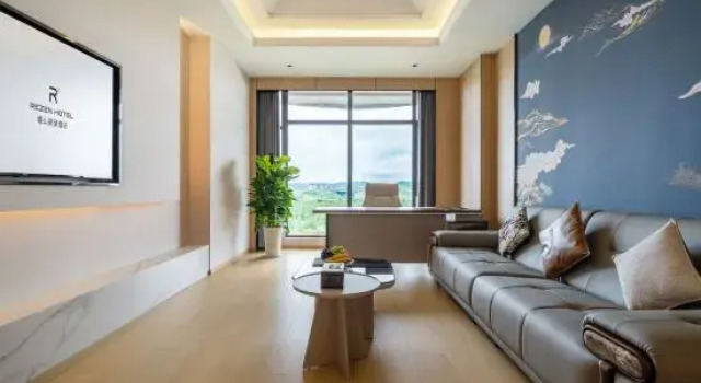 Люкс Deluxe Minshan Renzen hotel Pengan