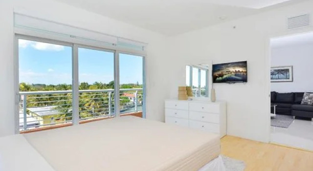 MB On The Canal Miami Beach, Miami Beach, USA, Varaa Hotelli Hotellit Miami Beach uima-altaalla, Uima-allas
