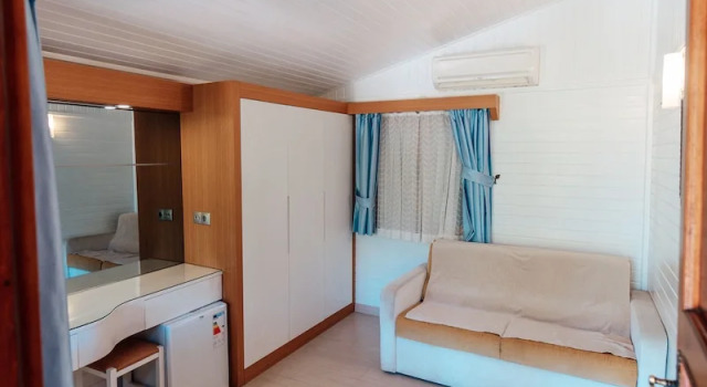 Одноместный коттедж Azur Hotel