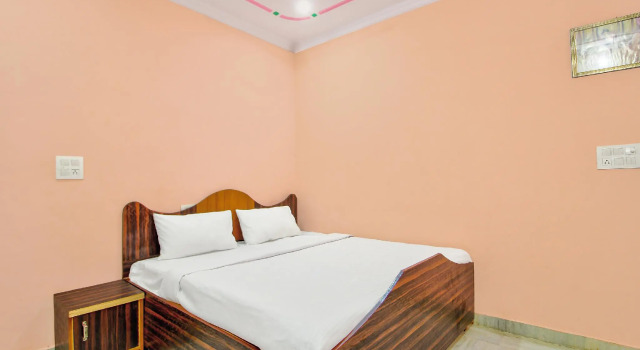 SPOT ON 40724 Kukas Guest House, Buchen Sie Pension Kukas Rajasthan
