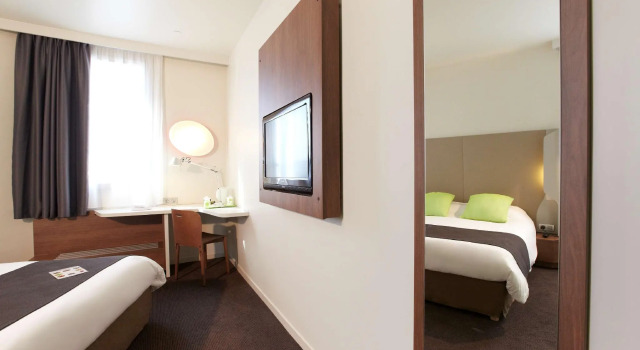 Трёхместный номер Standard Campanile PRIME - Lyon Ouest Tassin