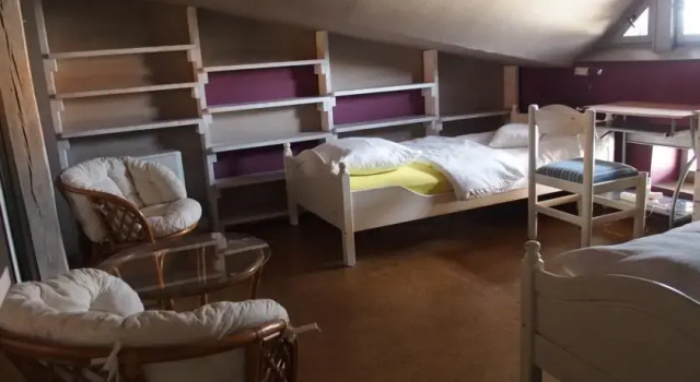 Flat in Central Poznan, Забронировать Апартаменты/квартира Отели Ежице с парковкой, Парковка